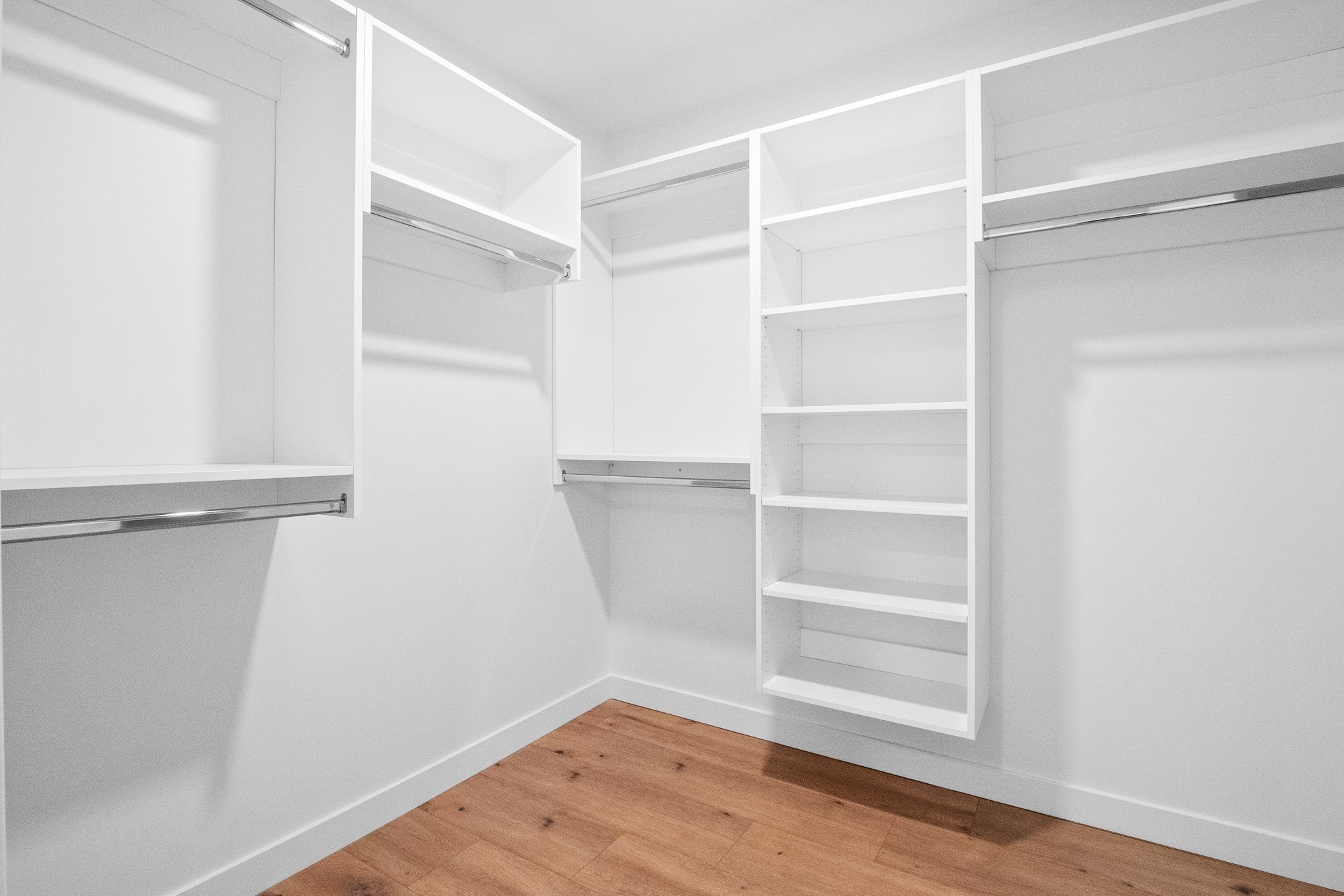 Image 15 of 22 For 1521 12th Avenue 800