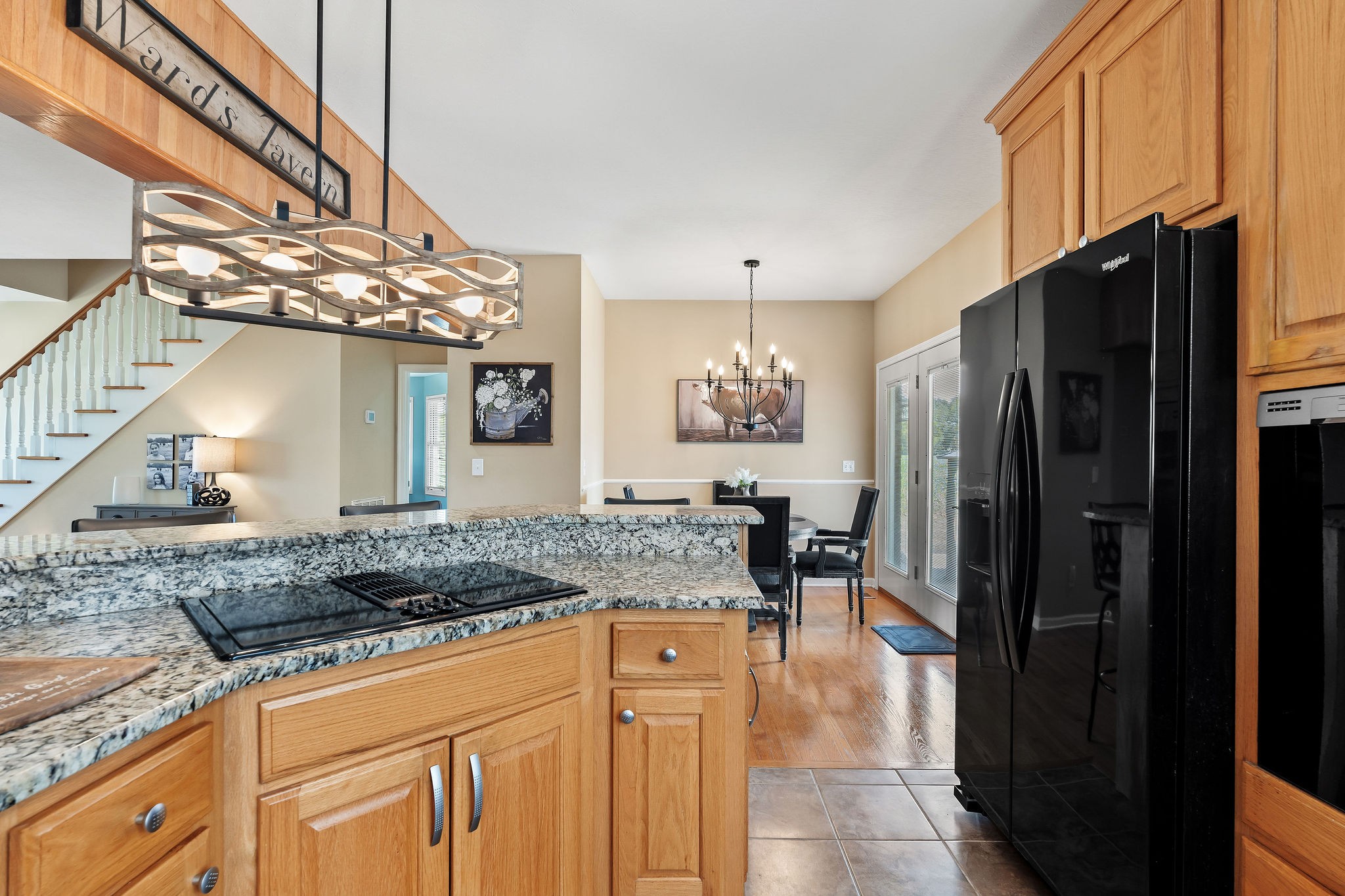 Image 18 of 42 For 9053 103rd Avenue