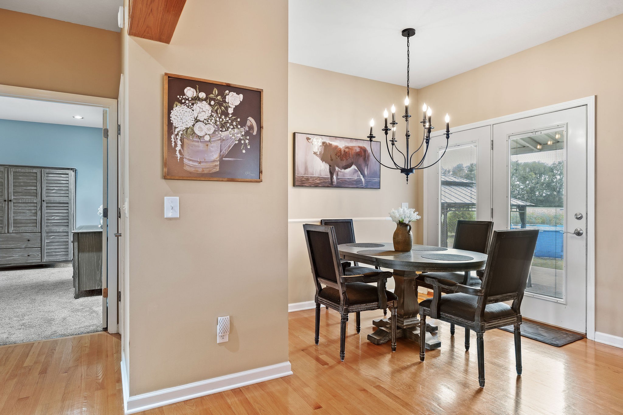 Image 21 of 42 For 9053 103rd Avenue