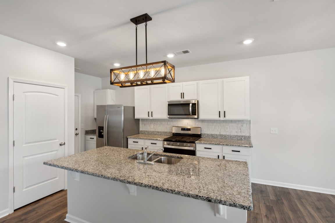 Image 12 of 51 For 9171 118th Loop