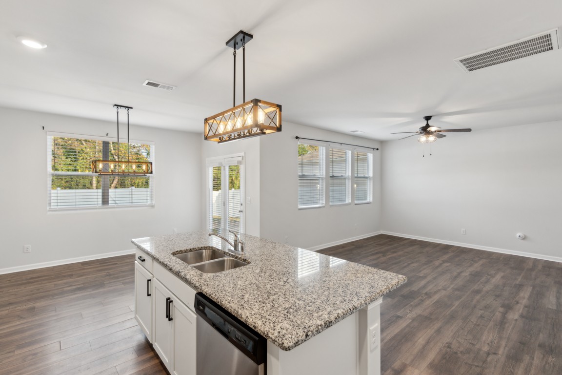Image 15 of 51 For 9171 118th Loop
