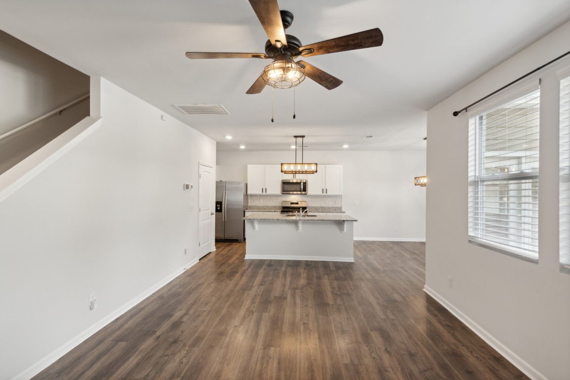 Image 5 of 51 For 9171 118th Loop
