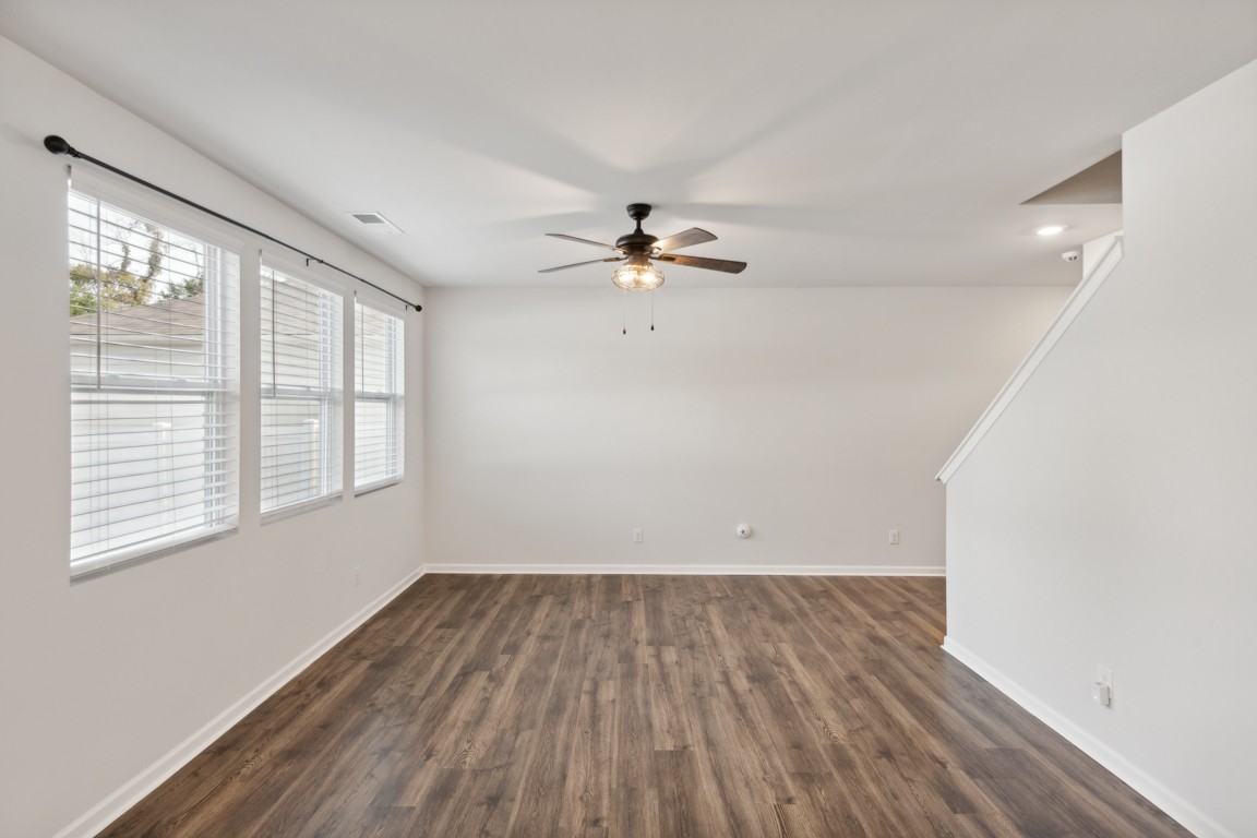 Image 6 of 51 For 9171 118th Loop