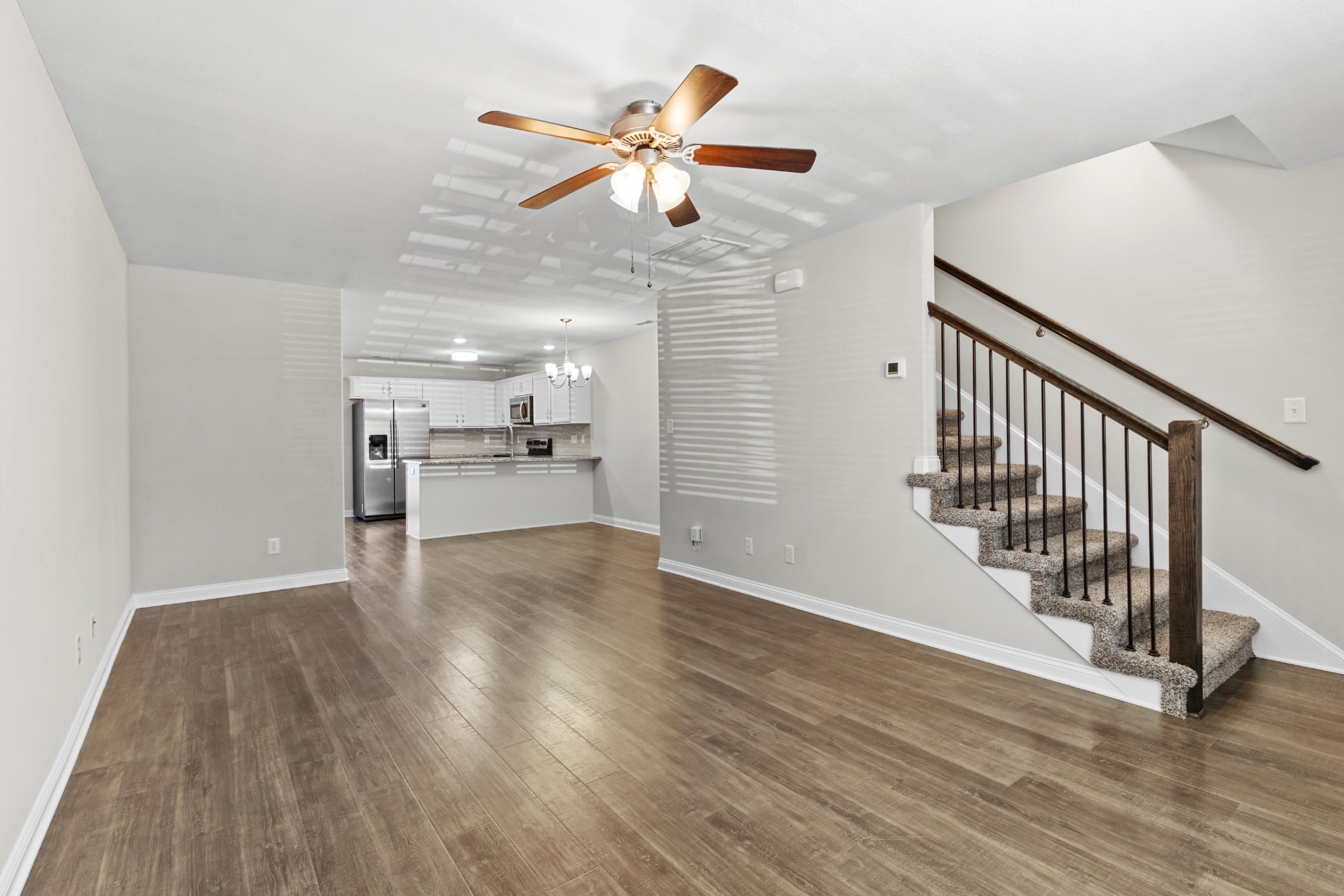 Image 9 of 17 For 241 Hudson Street