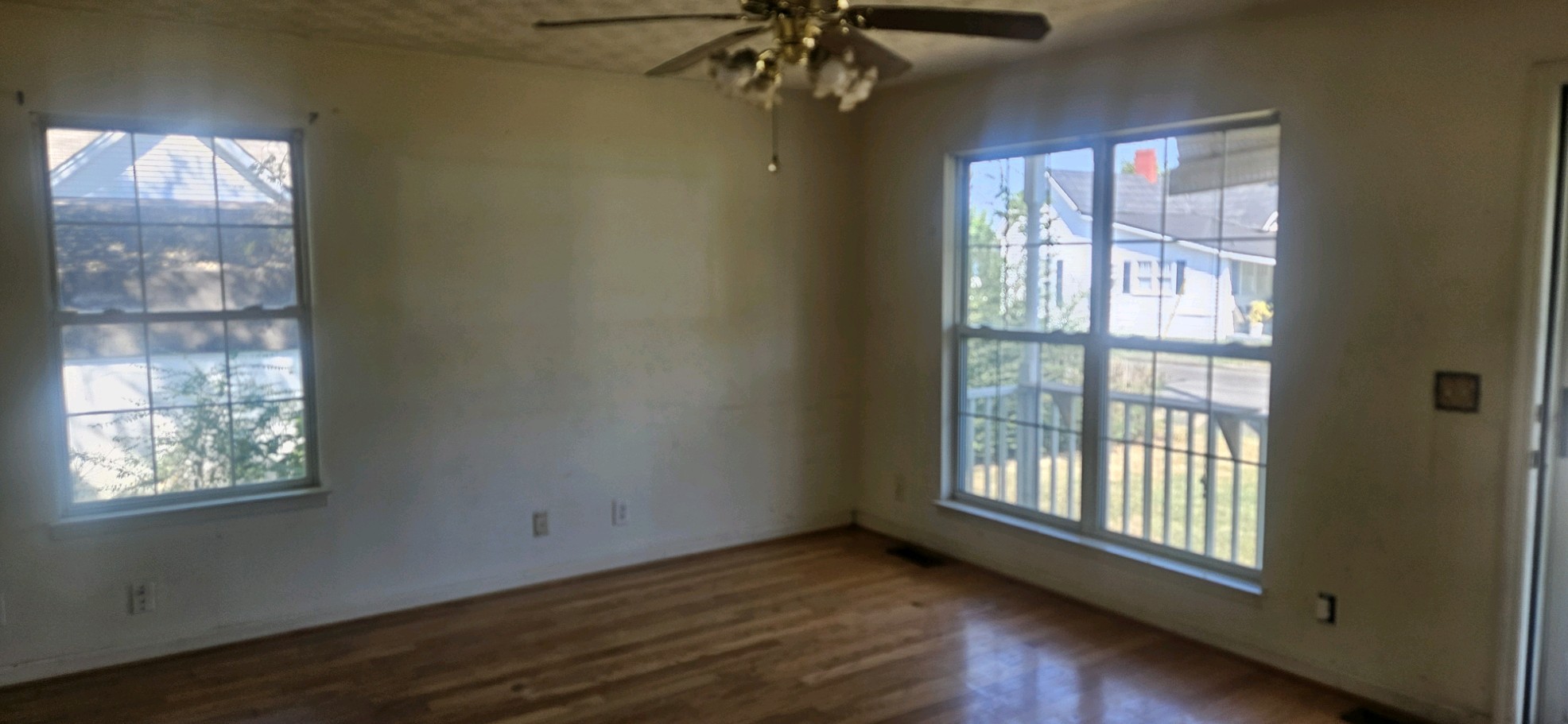 Image 10 of 39 For 8753 91st Street B