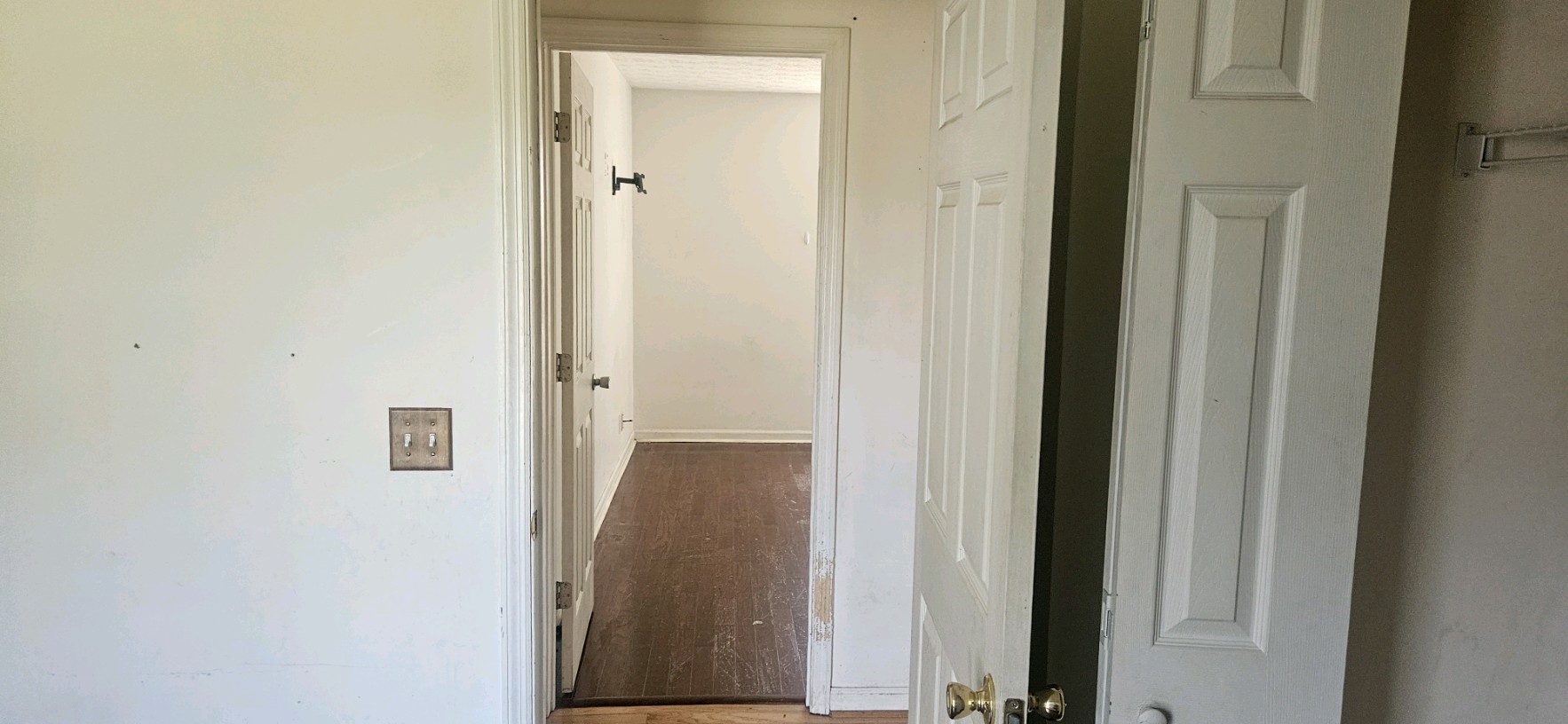 Image 12 of 39 For 8753 91st Street B