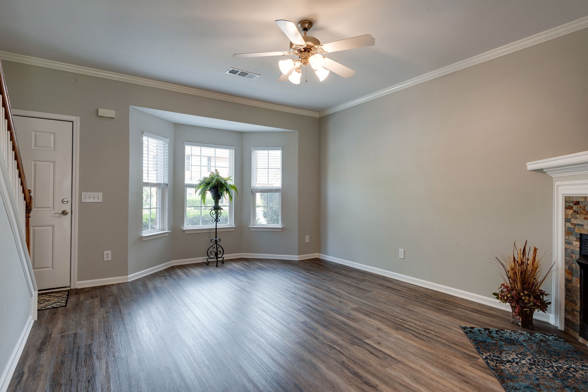 Image 10 of 61 For 5704 117th Lane Road
