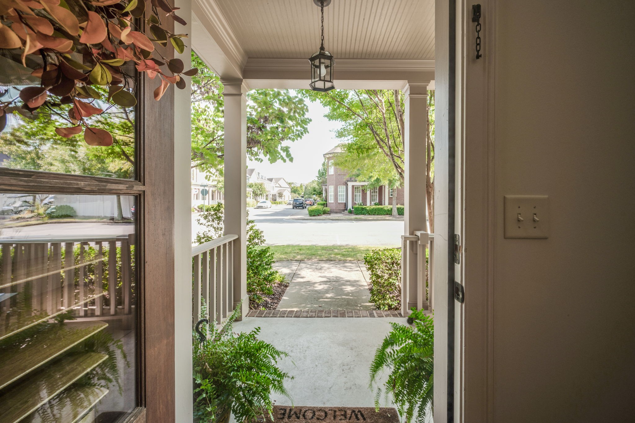 Image 11 of 24 For 5024 109th Street