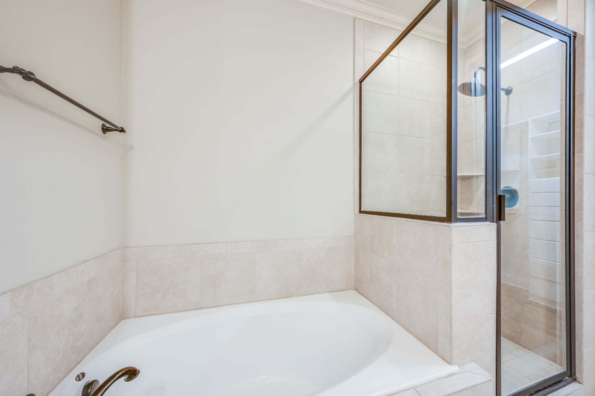 Image 17 of 24 For 5024 109th Street