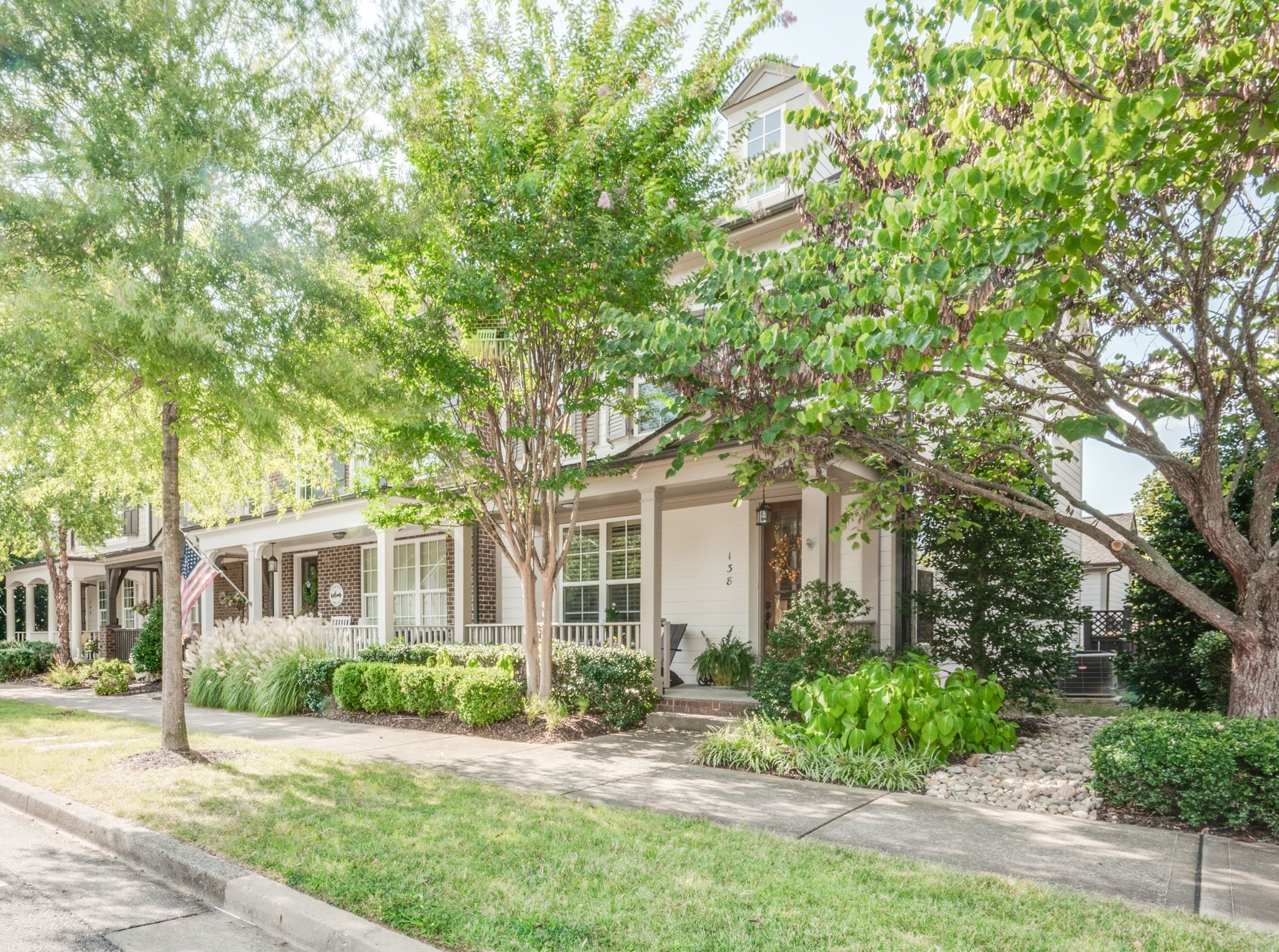 Image 4 of 24 For 5024 109th Street