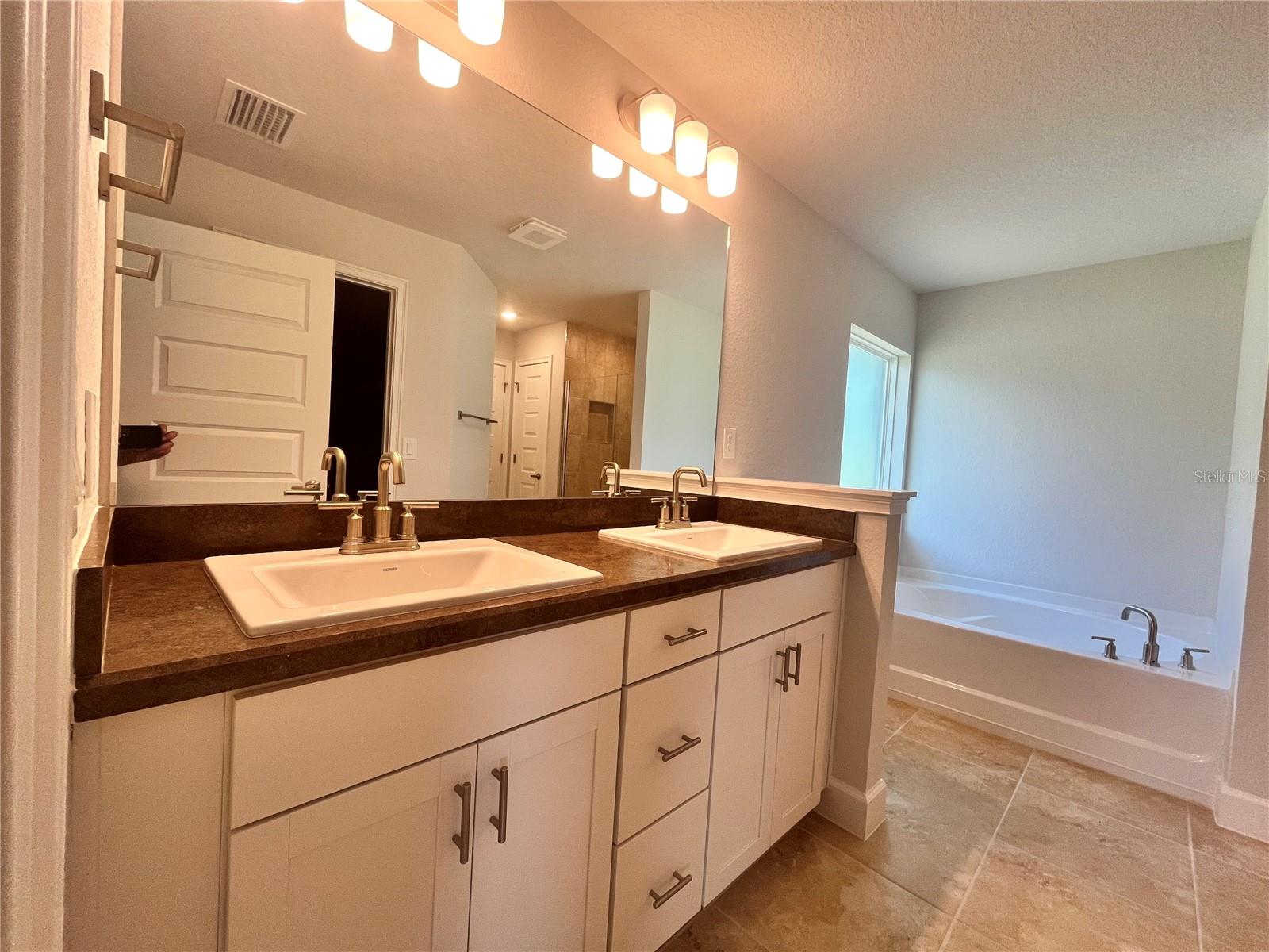 Image 12 of 17 For 8808 155th Place