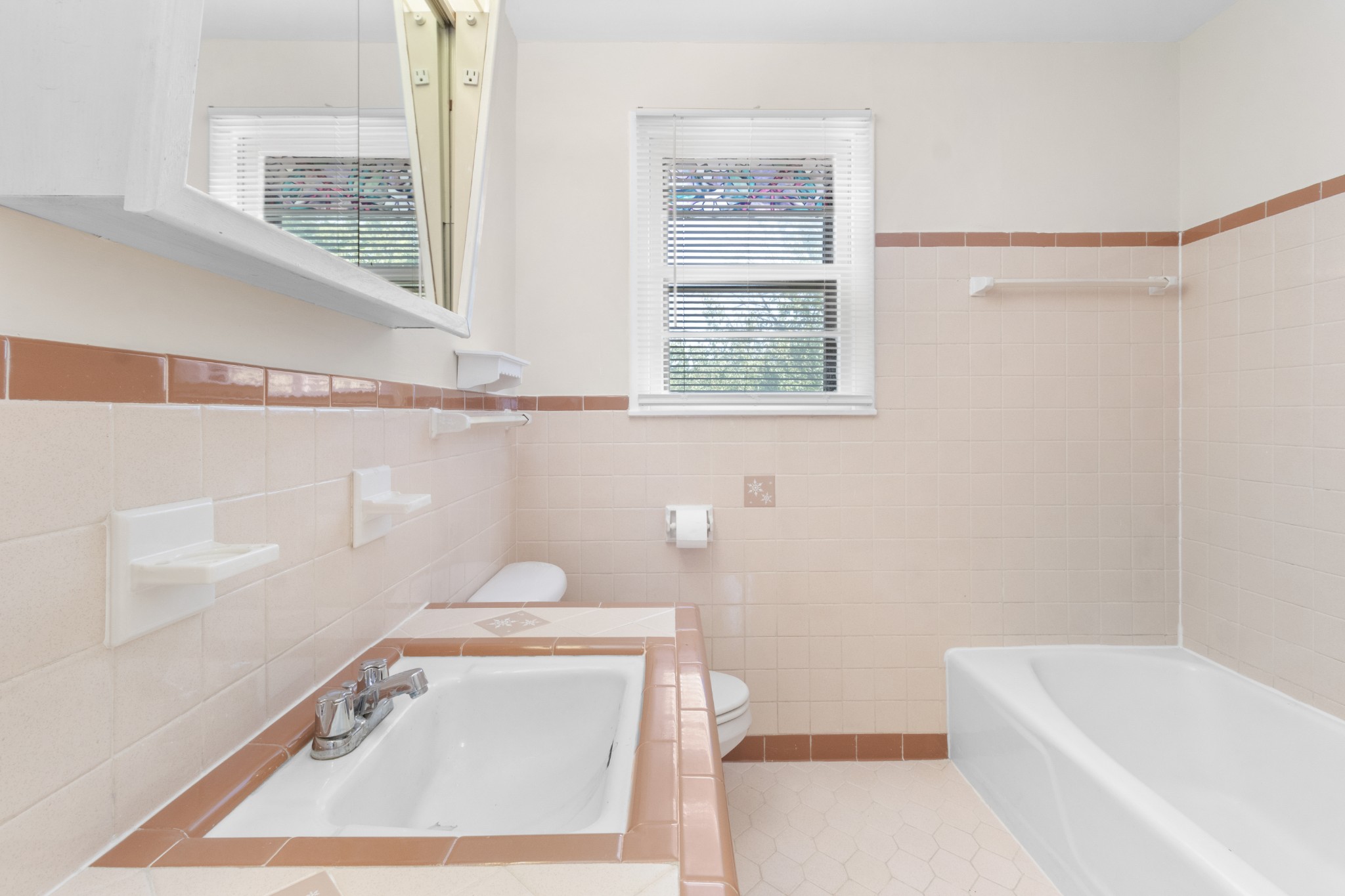 Image 17 of 30 For 8741 108th Place