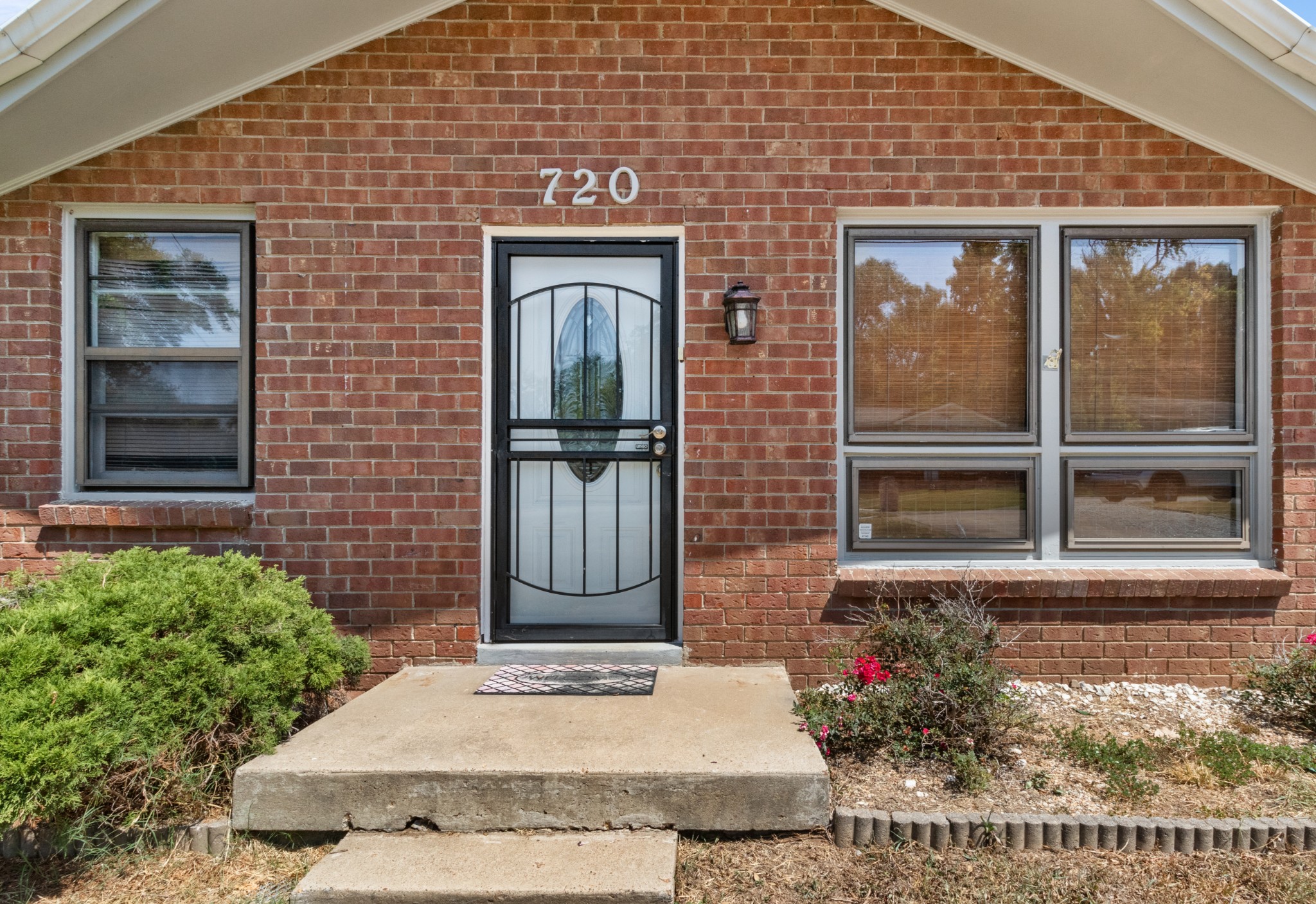 Image 4 of 30 For 8741 108th Place