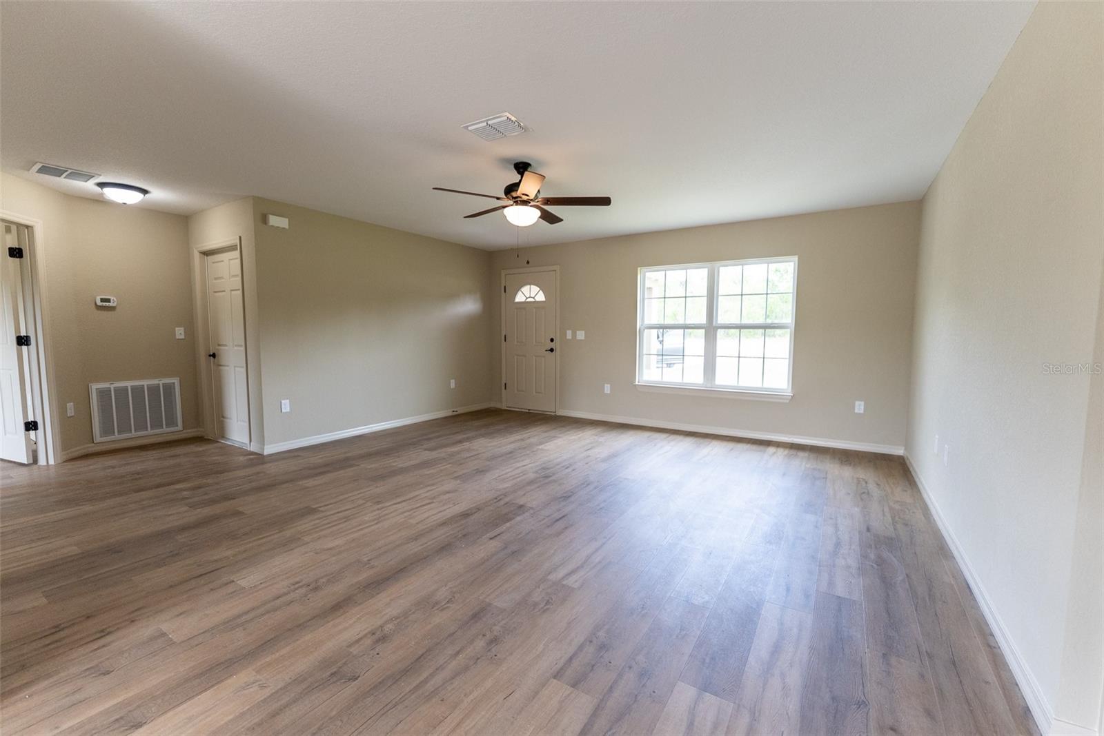 Image 14 of 42 For 4461 Kerria Court