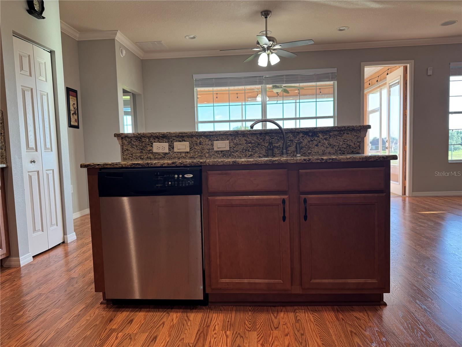 Image 10 of 38 For 8814 83rd Court Road