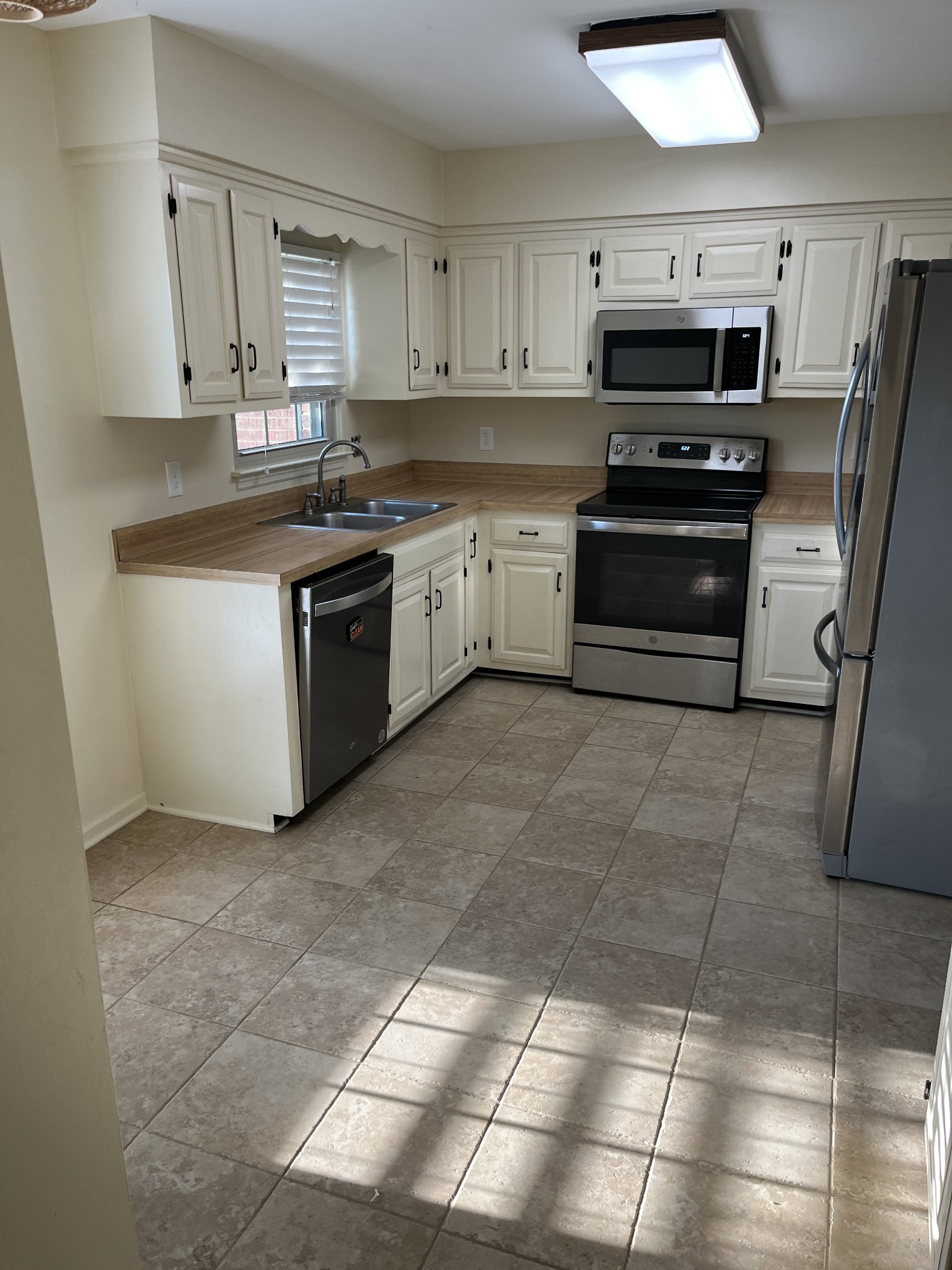 Image 2 of 14 For 8646 44th Terrace