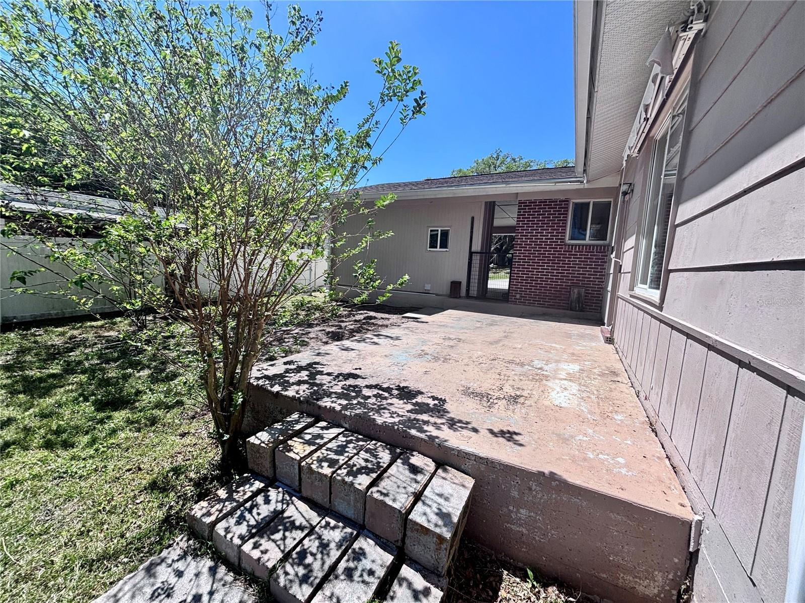 Image 17 of 18 For 649 33rd Avenue