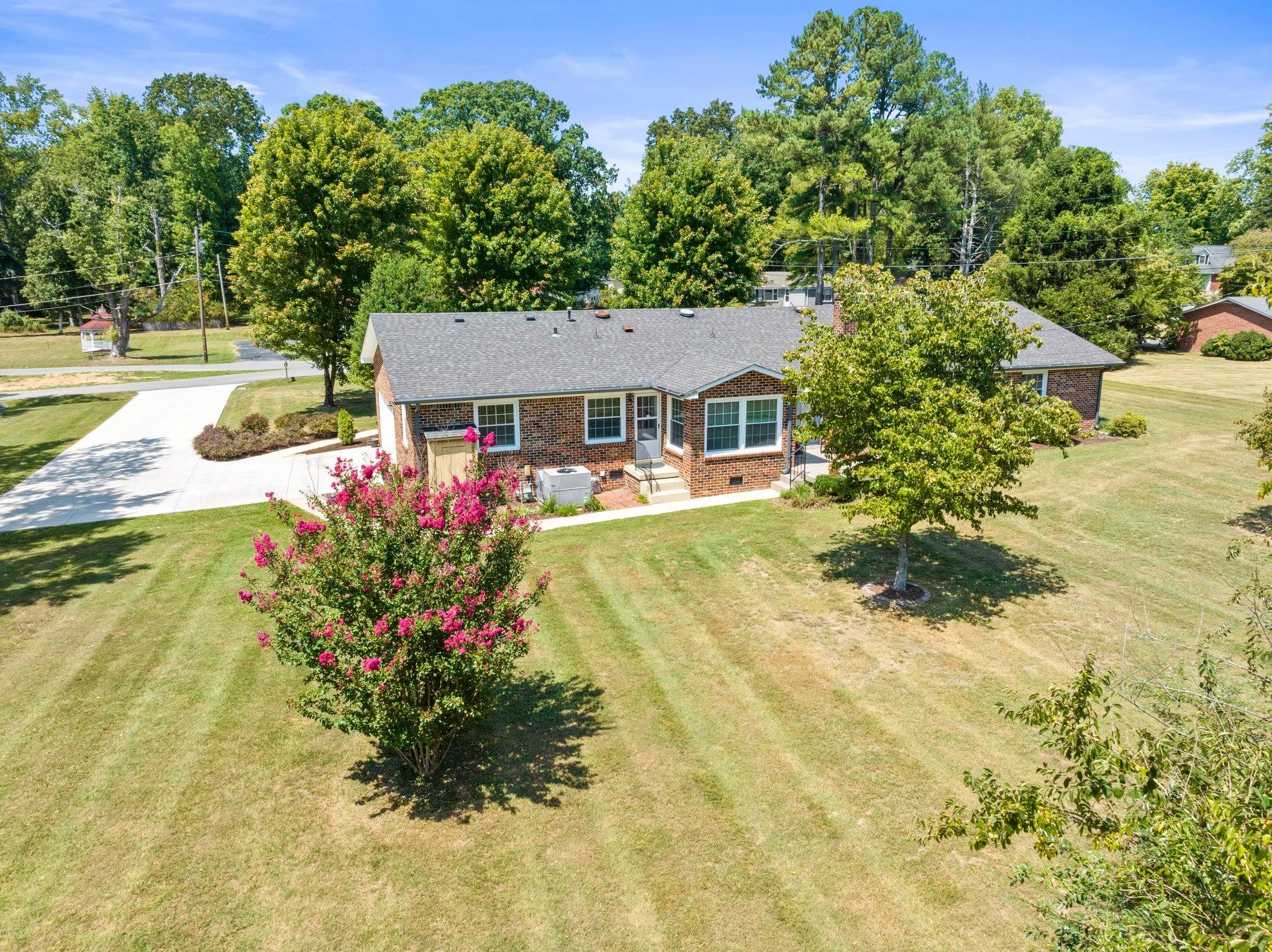 Image 8 of 30 For 10556 98th Lane