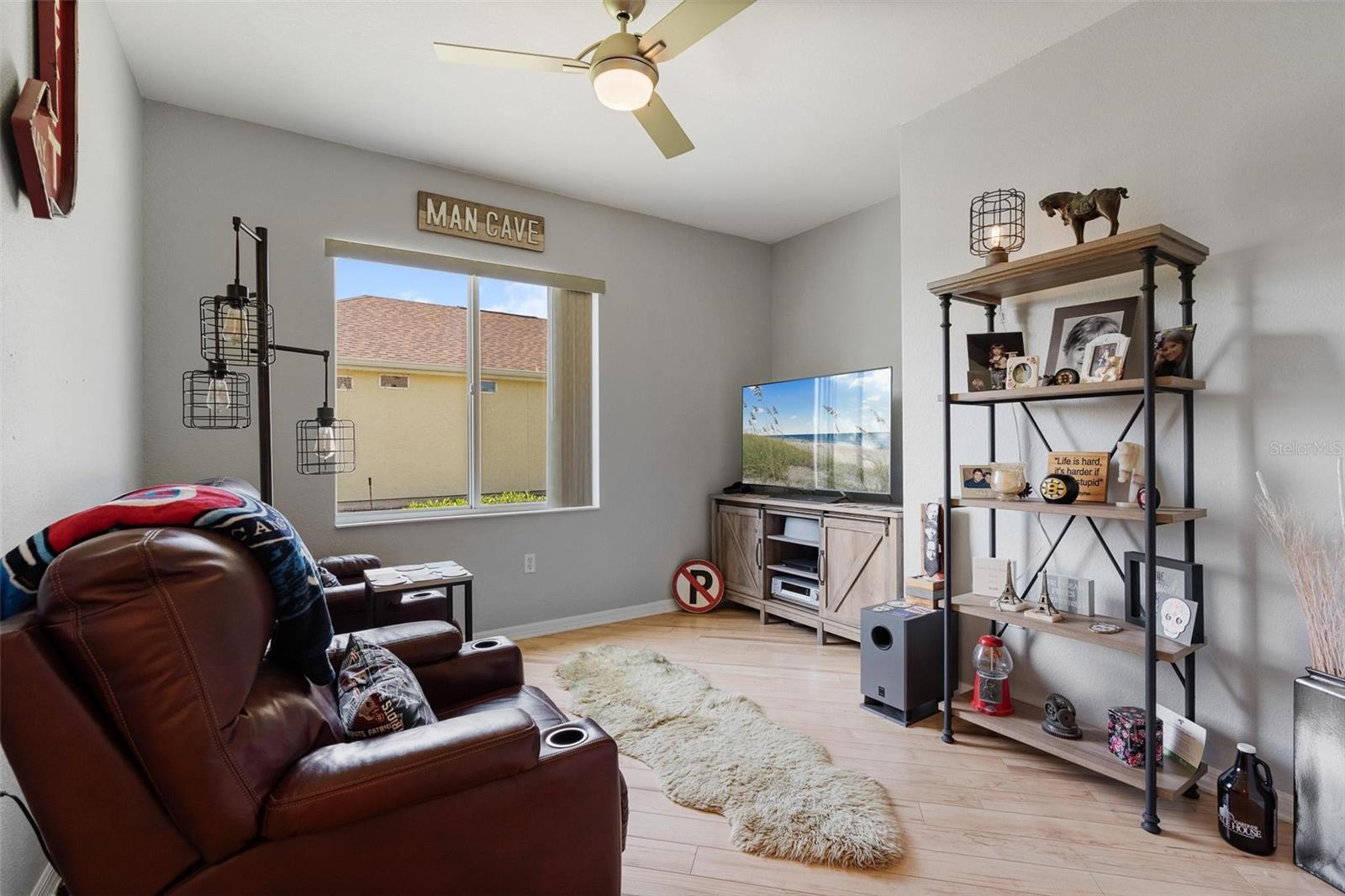 Image 16 of 33 For 12508 90th Terrace