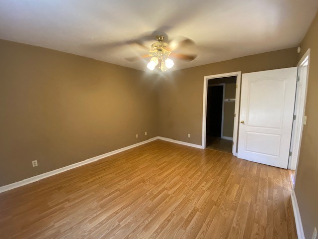 Image 3 of 53 For 4196 Hoffman Avenue