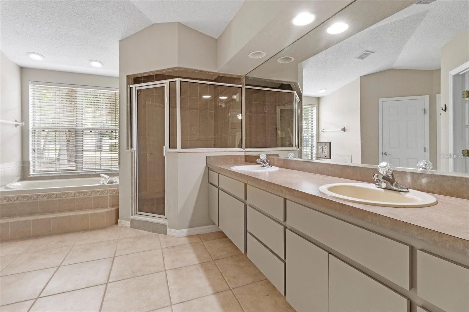 Image 16 of 36 For 802 50th Terrace