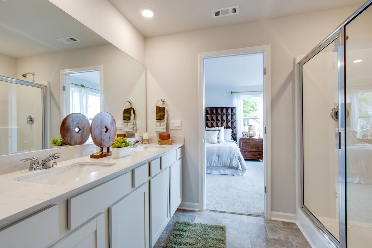 Listing photo id 8 for 10060 Carver Drive
