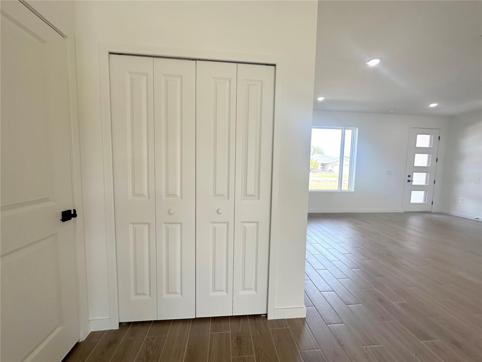 Image 12 of 36 For 11555 59th Terrace