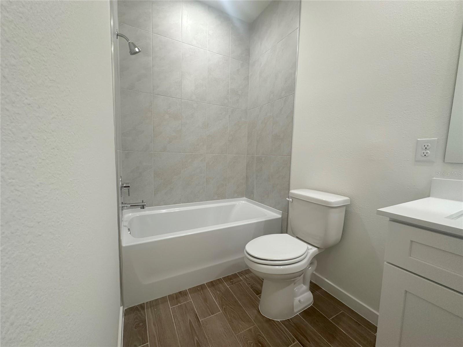 Image 27 of 36 For 11555 59th Terrace