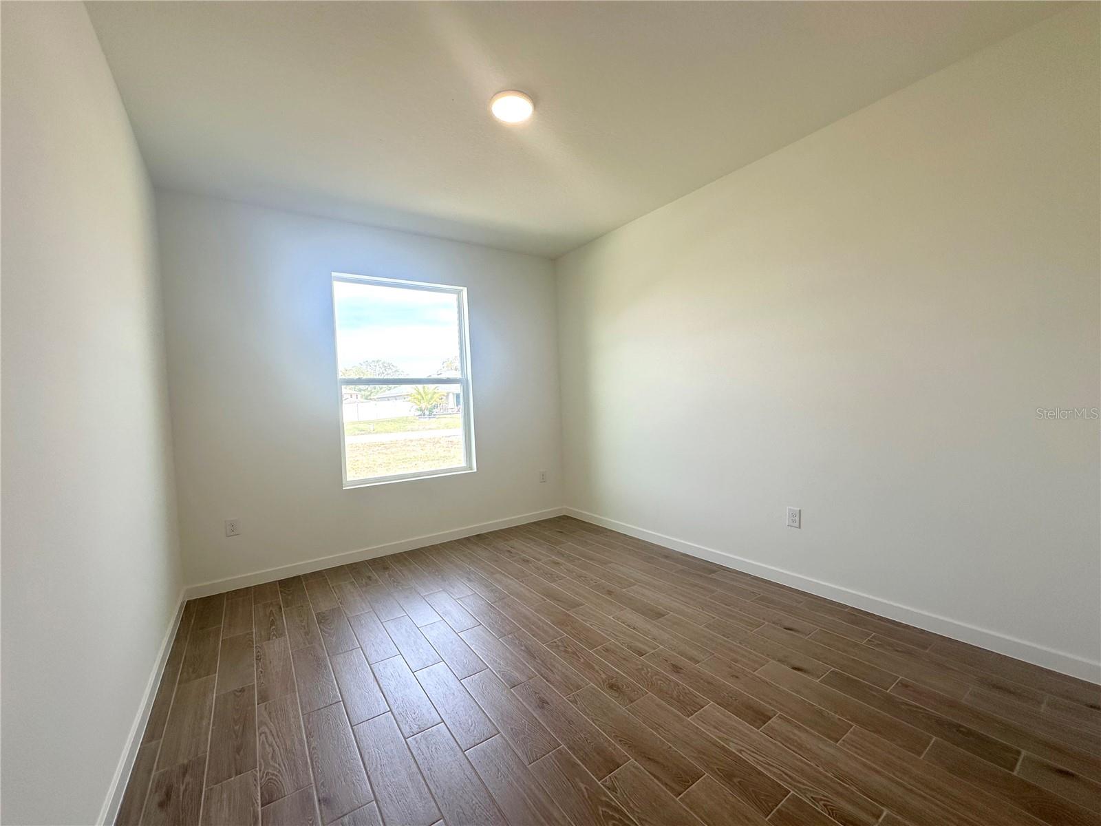 Image 29 of 36 For 11555 59th Terrace