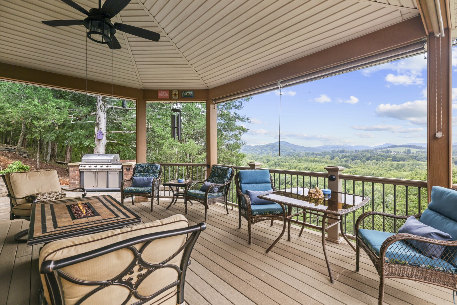 Image 41 of 63 For 9047 102nd Terrace