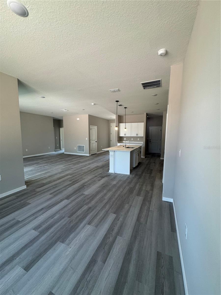 Image 5 of 24 For 11537 59th Terrace