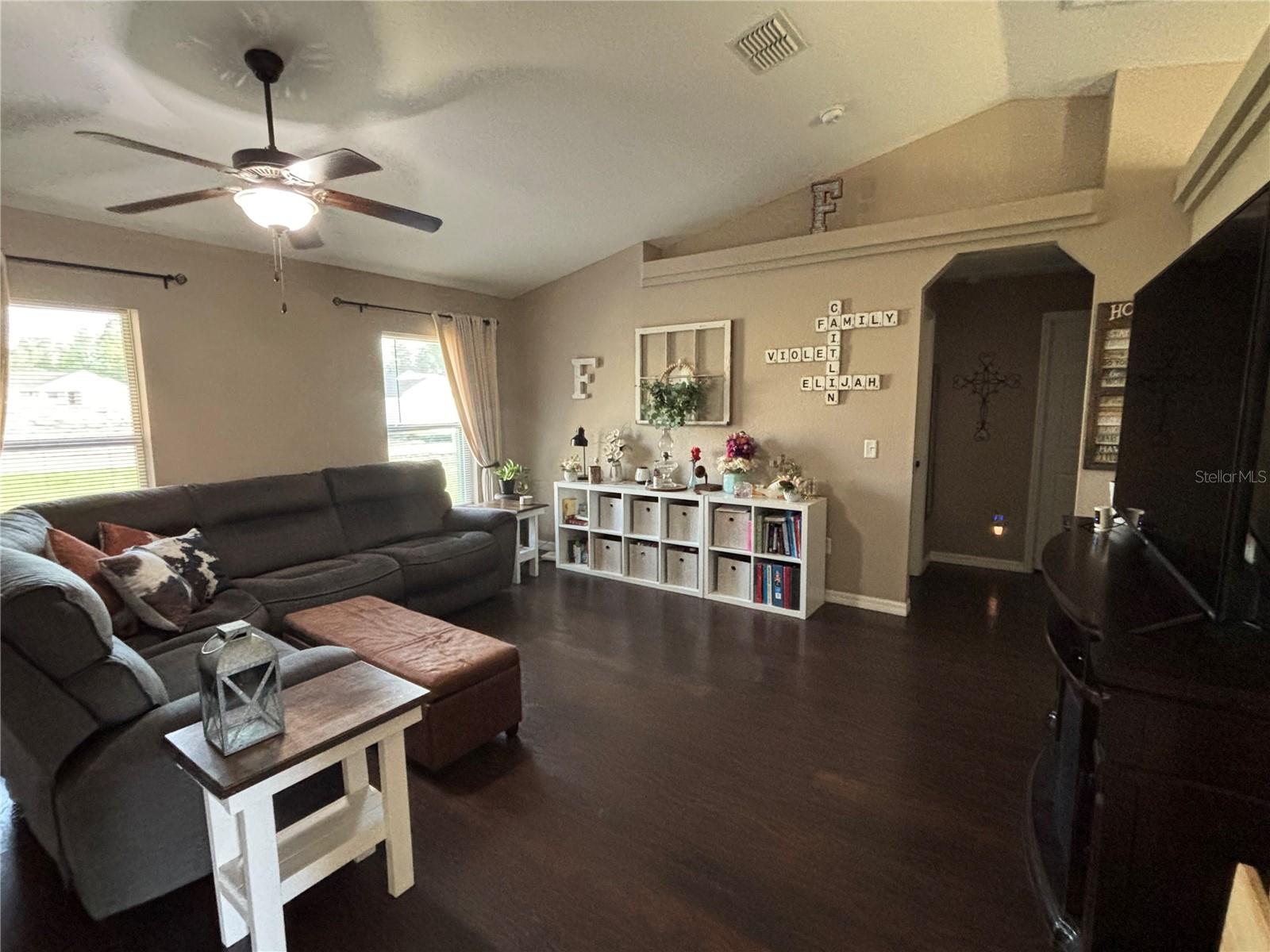 Image 13 of 25 For 648 Marguerita Drive