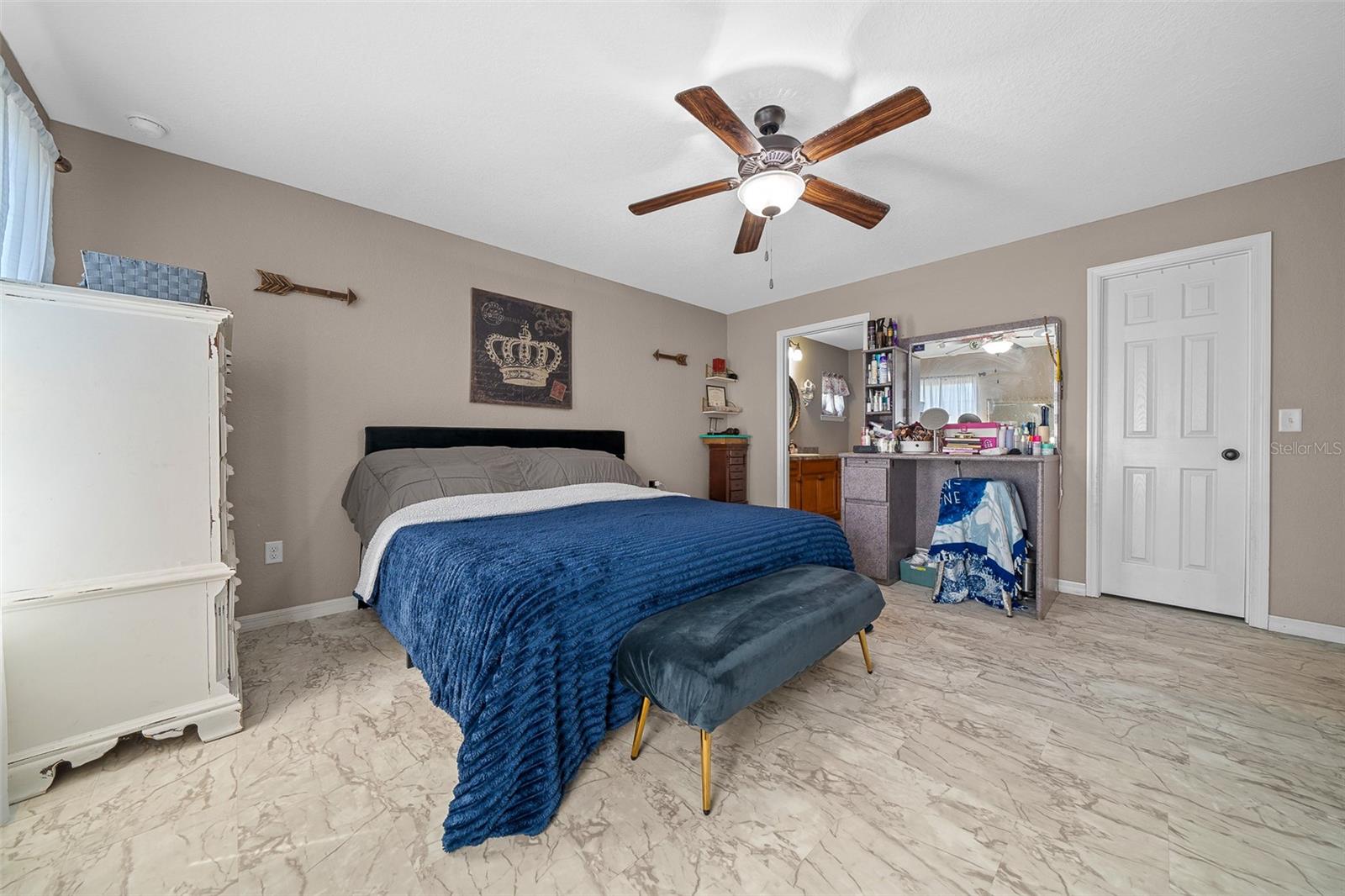 Image 18 of 25 For 648 Marguerita Drive
