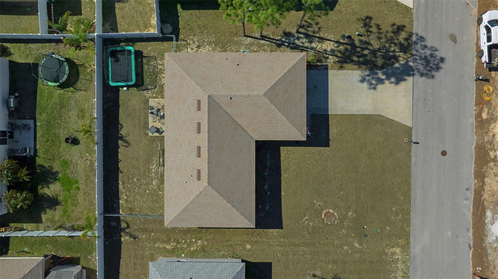 Image 6 of 25 For 648 Marguerita Drive