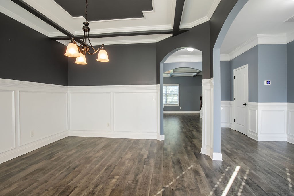 Image 11 of 67 For 9566 90th Street