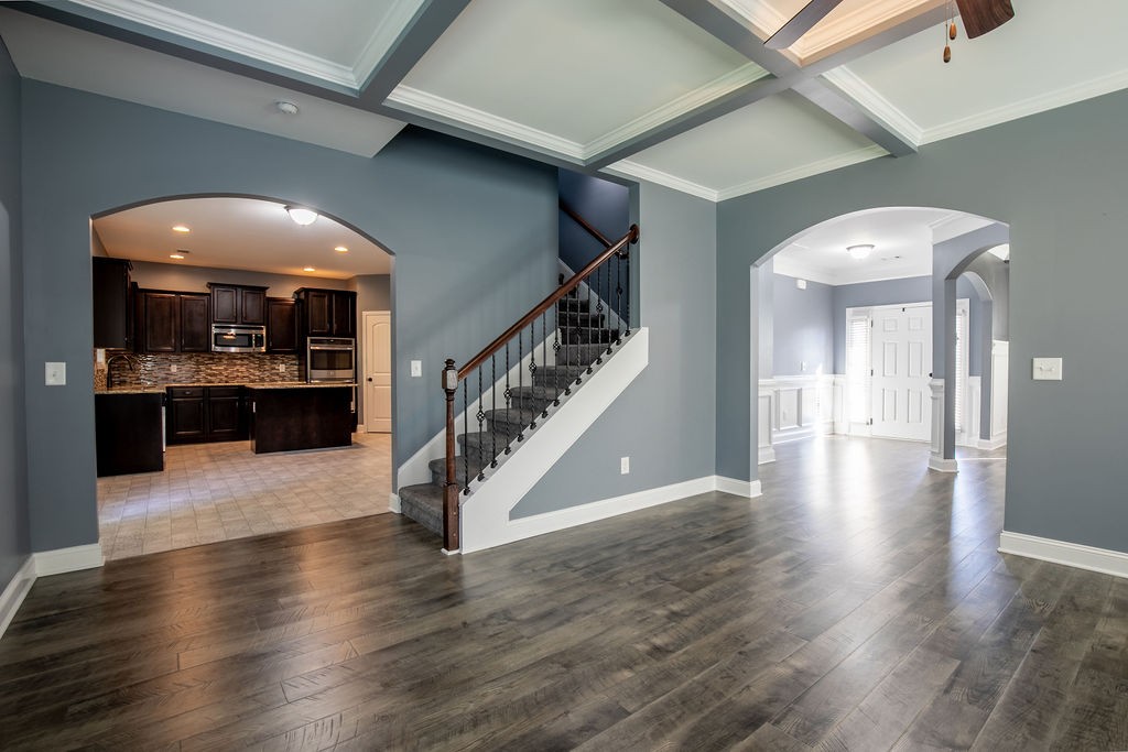 Image 18 of 67 For 9566 90th Street