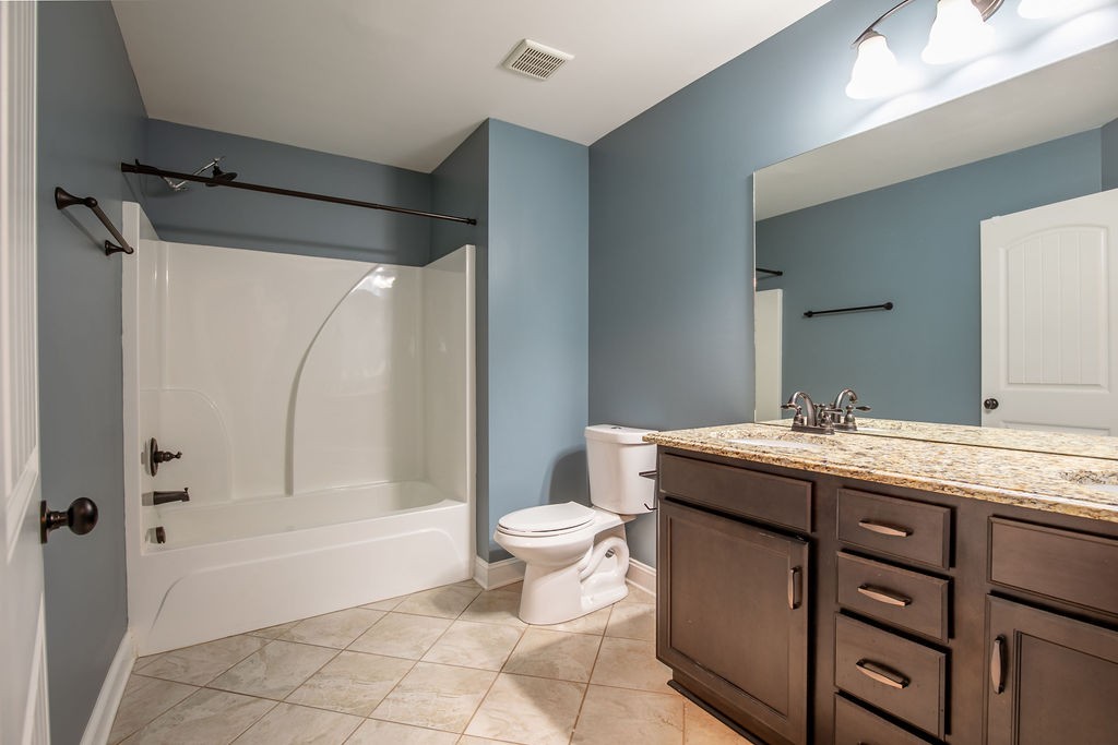 Image 30 of 67 For 9566 90th Street