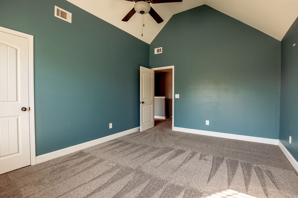 Image 35 of 67 For 9566 90th Street