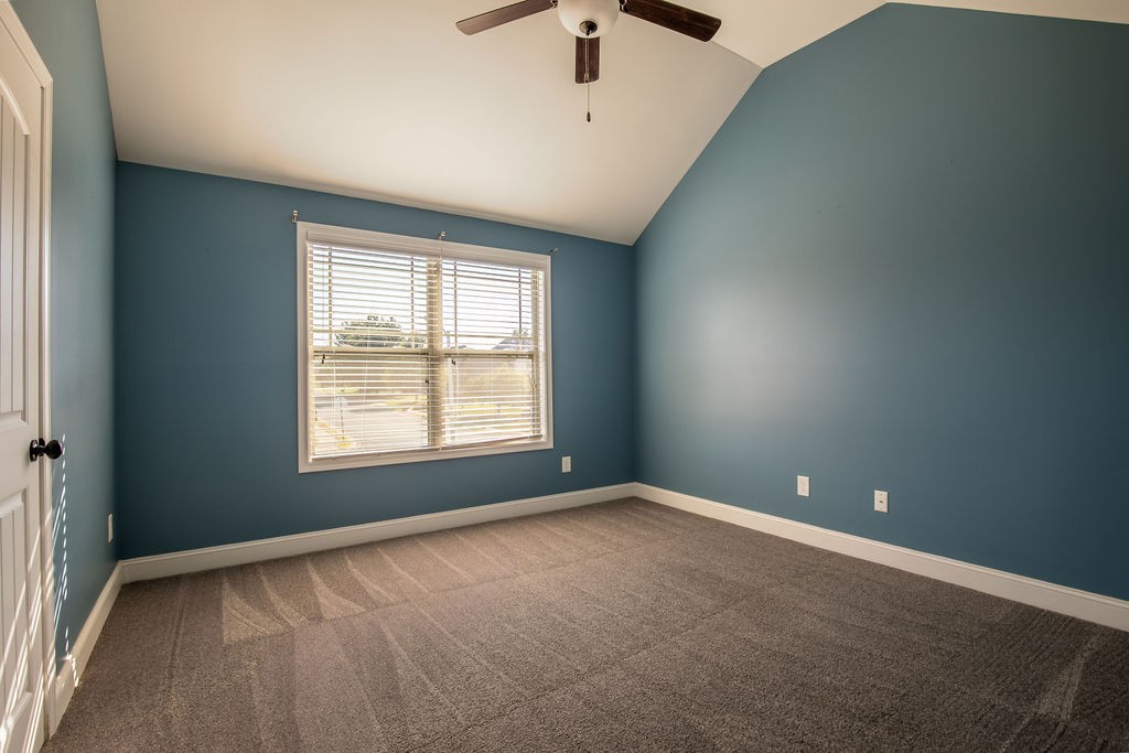 Image 36 of 67 For 9566 90th Street