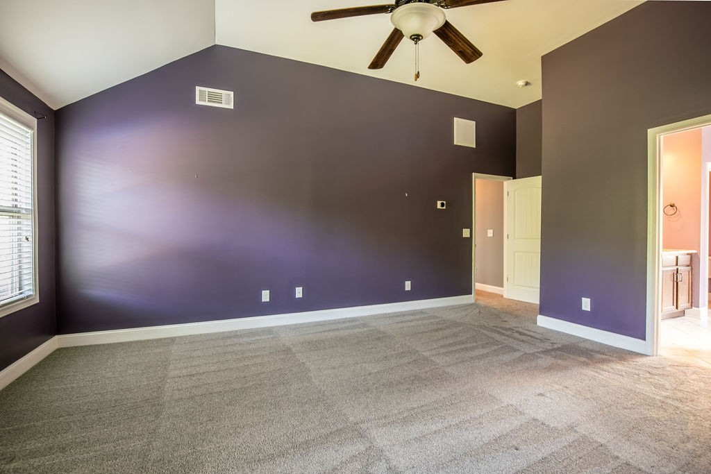 Image 40 of 67 For 9566 90th Street