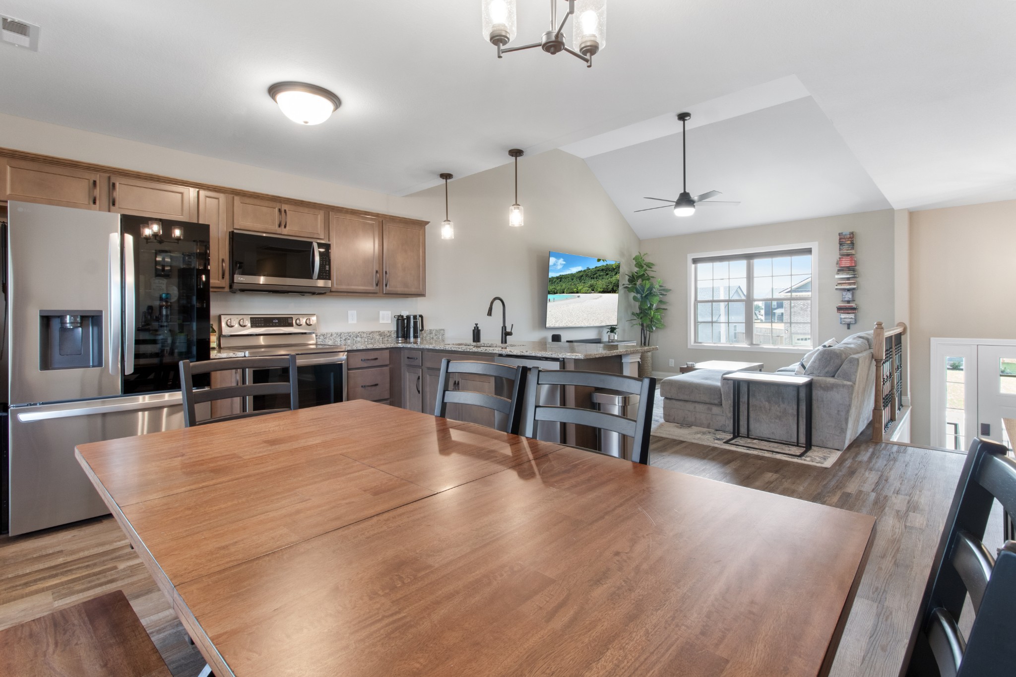 Image 3 of 21 For 1386 127th Drive