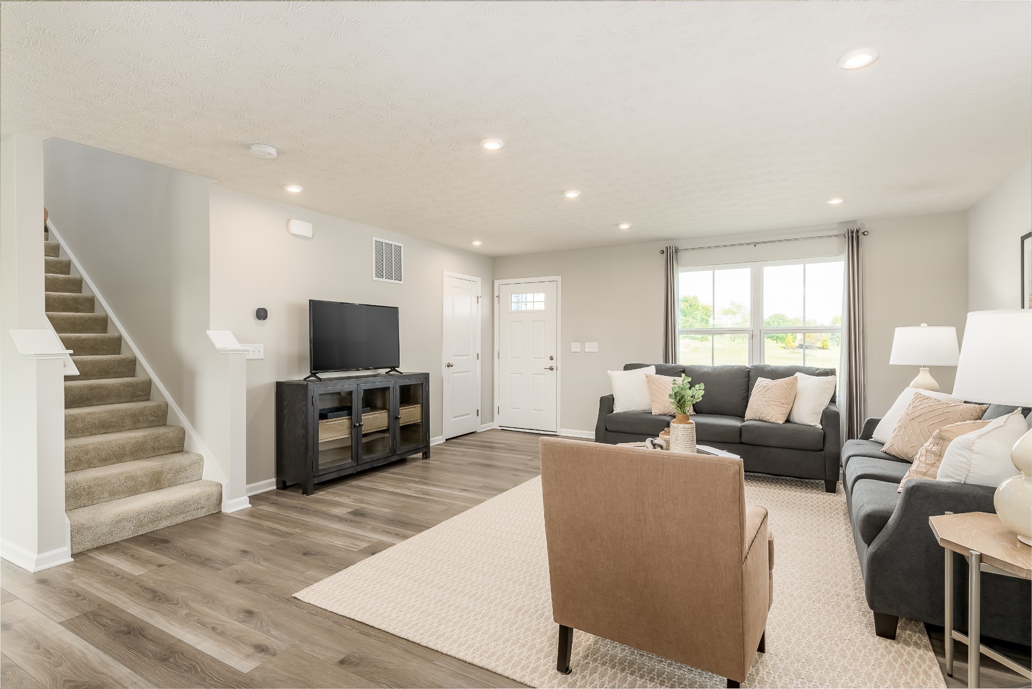 Image 4 of 14 For 12827 13th Lane
