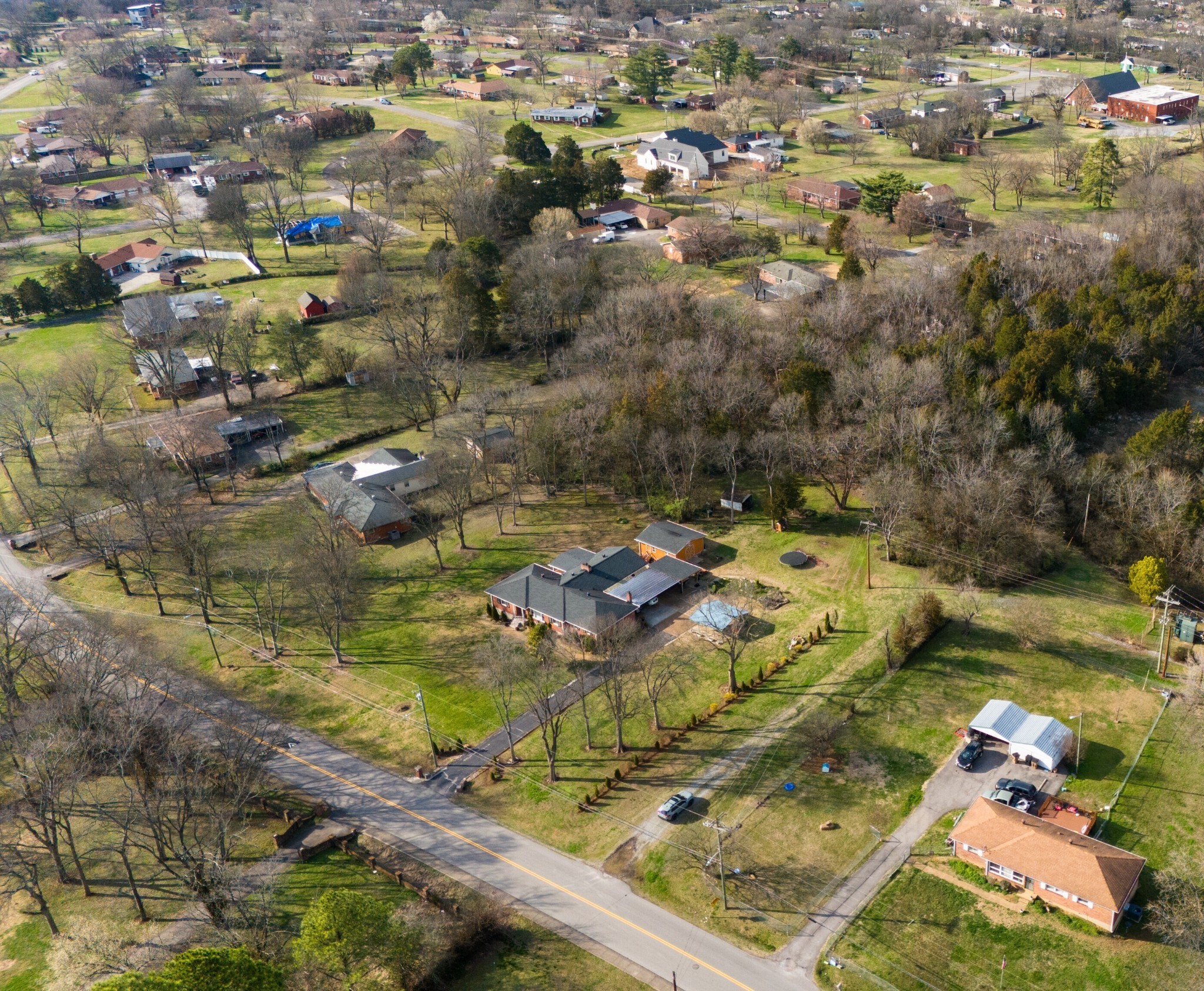 Listing photo id 4 for 1005 Pennybacker Road