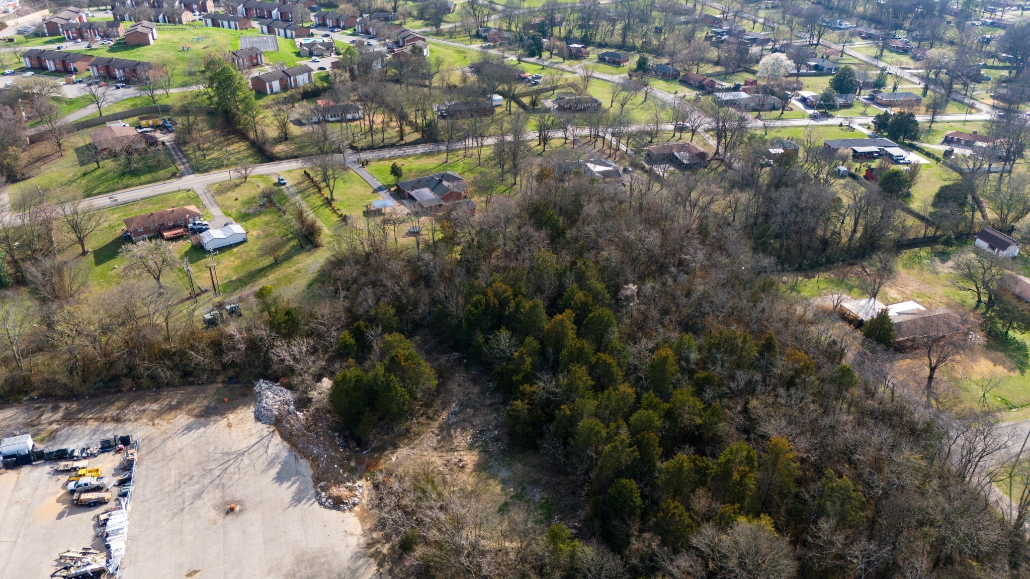 Listing photo id 5 for 1005 Pennybacker Road