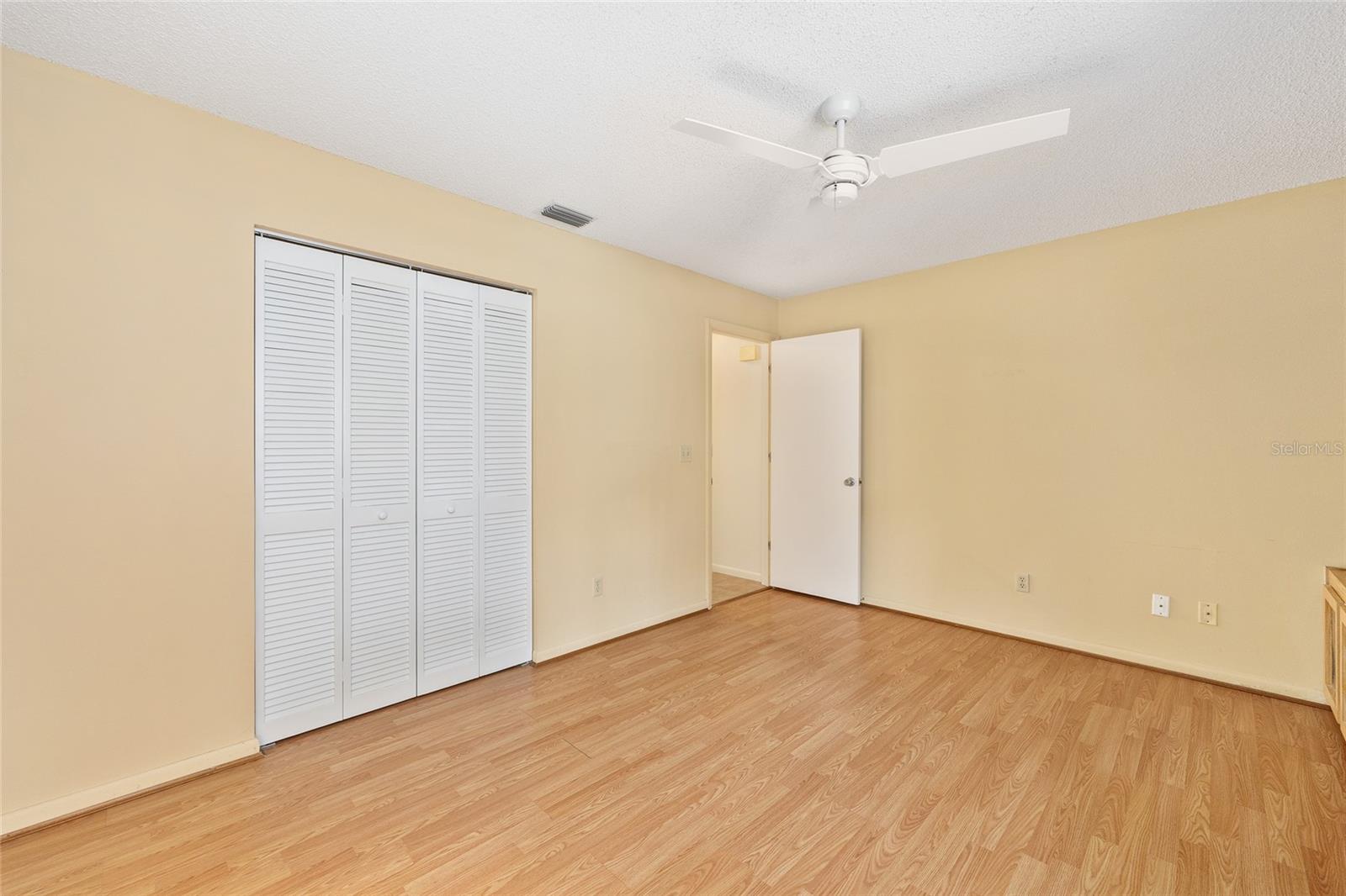 Image 28 of 42 For 9121 83rd Court C