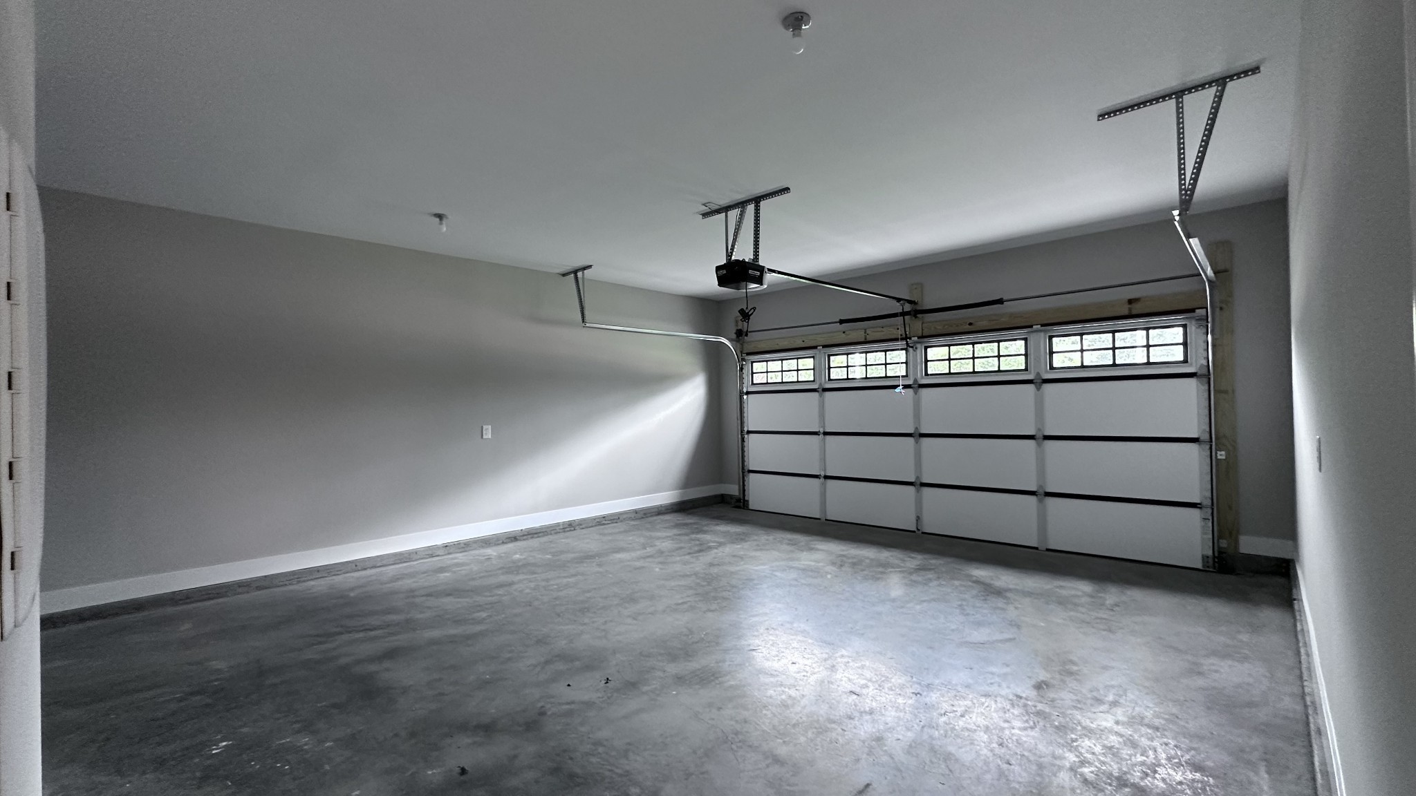 Image 10 of 43 For 8546 79th Avenue