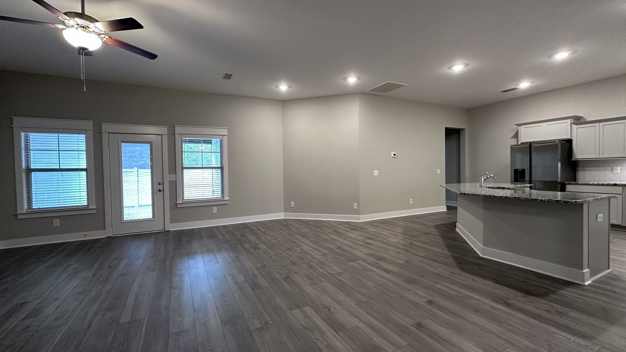 Image 13 of 43 For 8546 79th Avenue