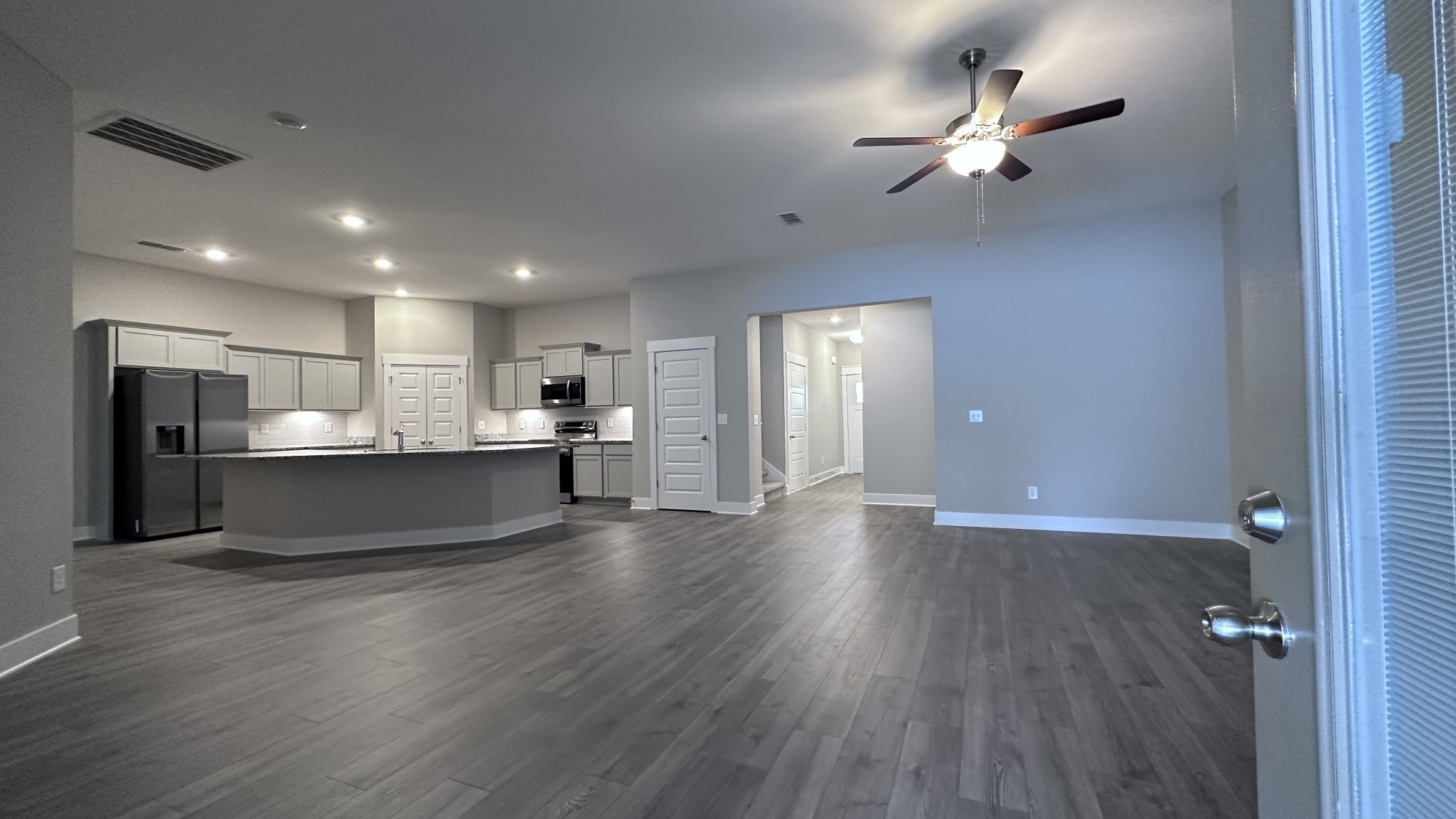 Image 30 of 43 For 8546 79th Avenue