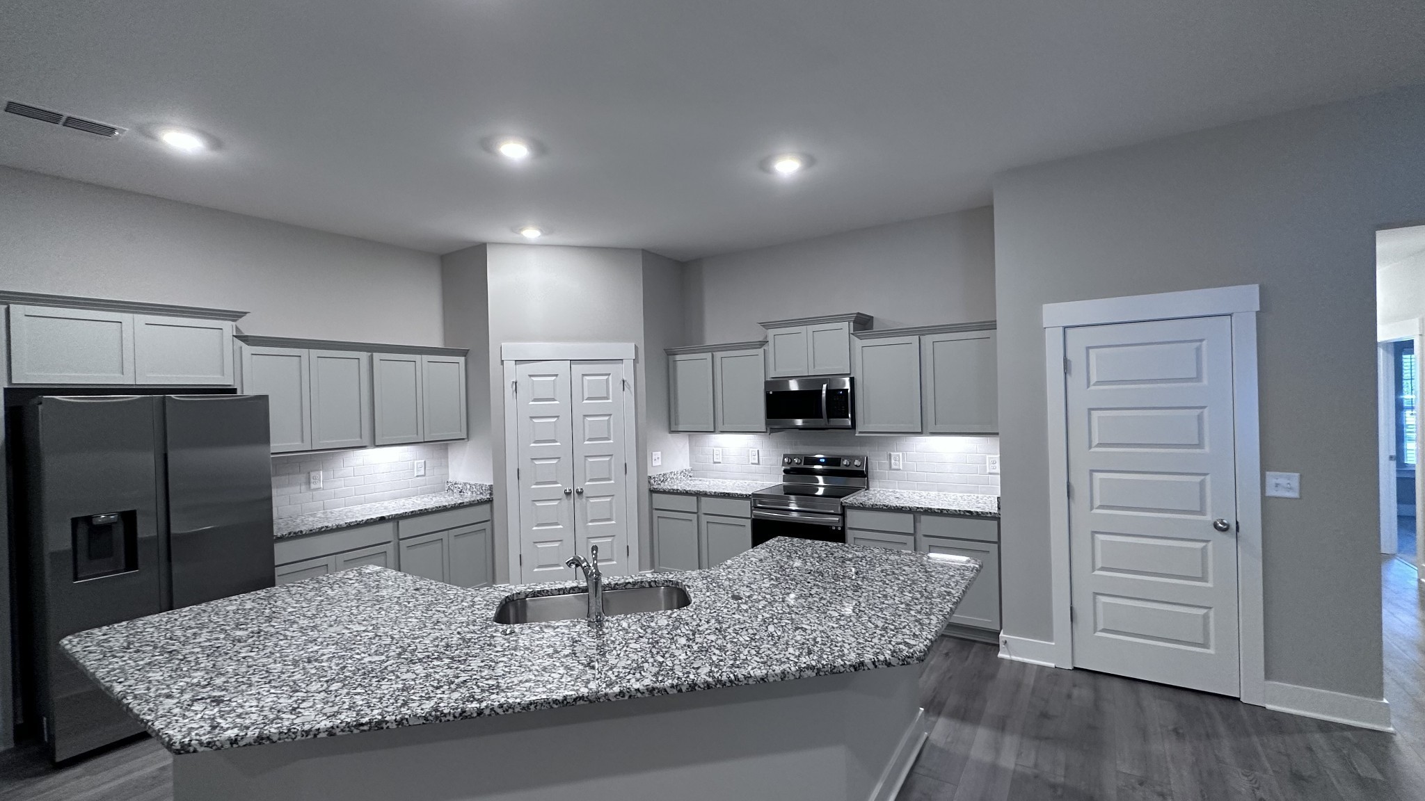 Image 3 of 6 For Tbd 121st Terrace