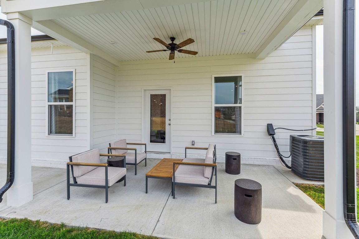 Listing photo id 8 for 6225 Riverbend Road